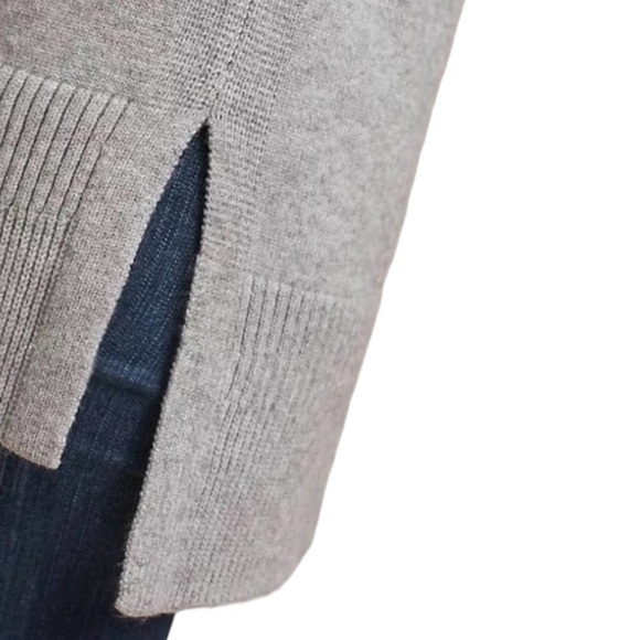 Anthropologie MOTH Saskia Longline Oversized Mock Neck Sweater In Gray M - Picture 2 of 11